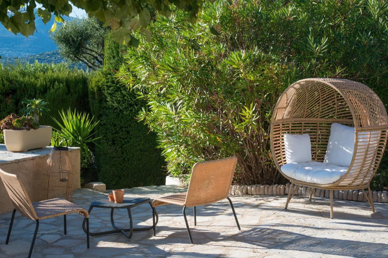 Bastide les 3 Portes Saint-Paul-de-Vence Exterior foto