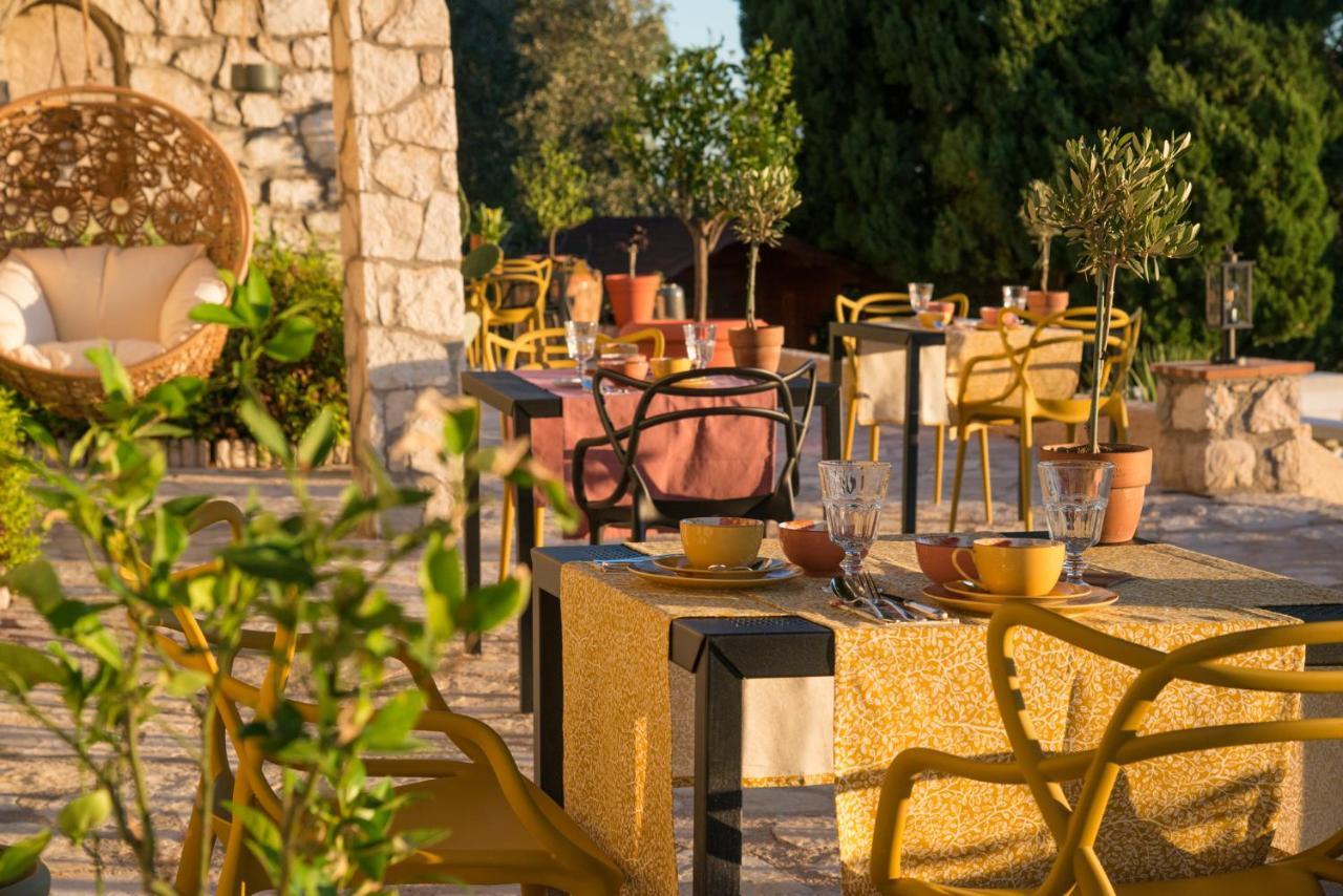 Bastide les 3 Portes Saint-Paul-de-Vence Exterior foto